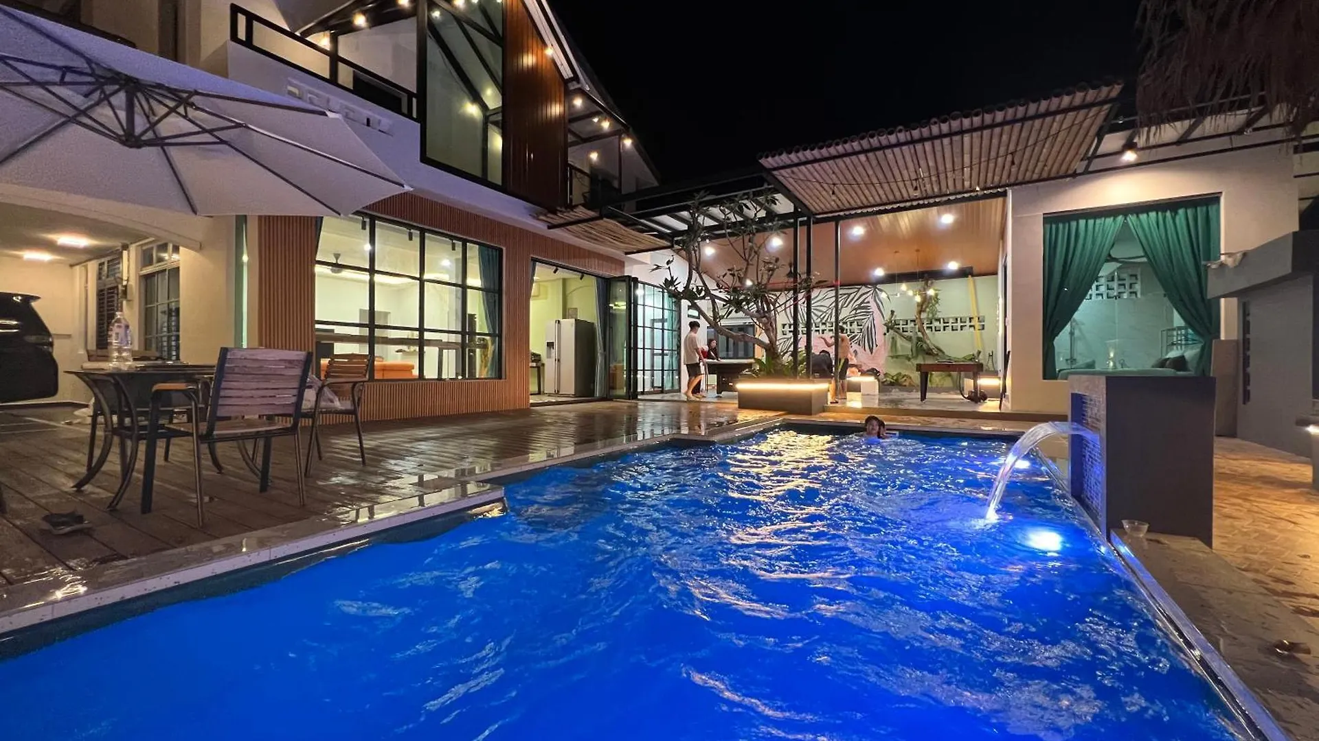 The Viista Retreat 6 Bedrooms With Private Pool Johor Bahru 0*,  Malajsie
